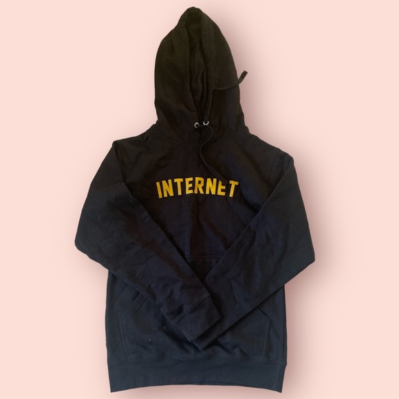 The Internet Tv boy answers black pullover hoodie - Picture 2 of 3